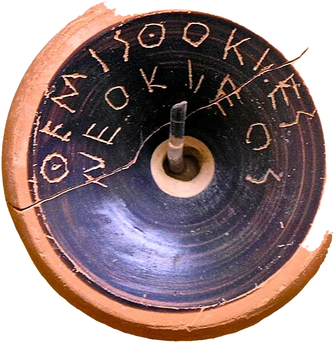 A round black-glazed potsherd scratched with Greek capitals: THEMISTHOKLES NEOKLEOS.